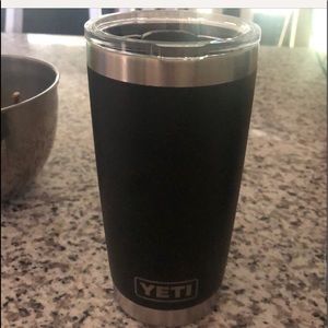 Yeti tumbler - same as other listing